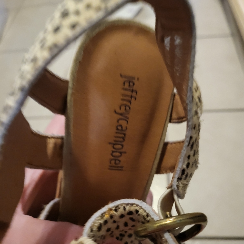 Jeffrey Campbell 8.5 women's leopard heels - Picture 6 of 8